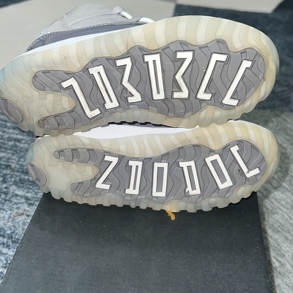 Jordan 11 Retro - Picture 5 of 7